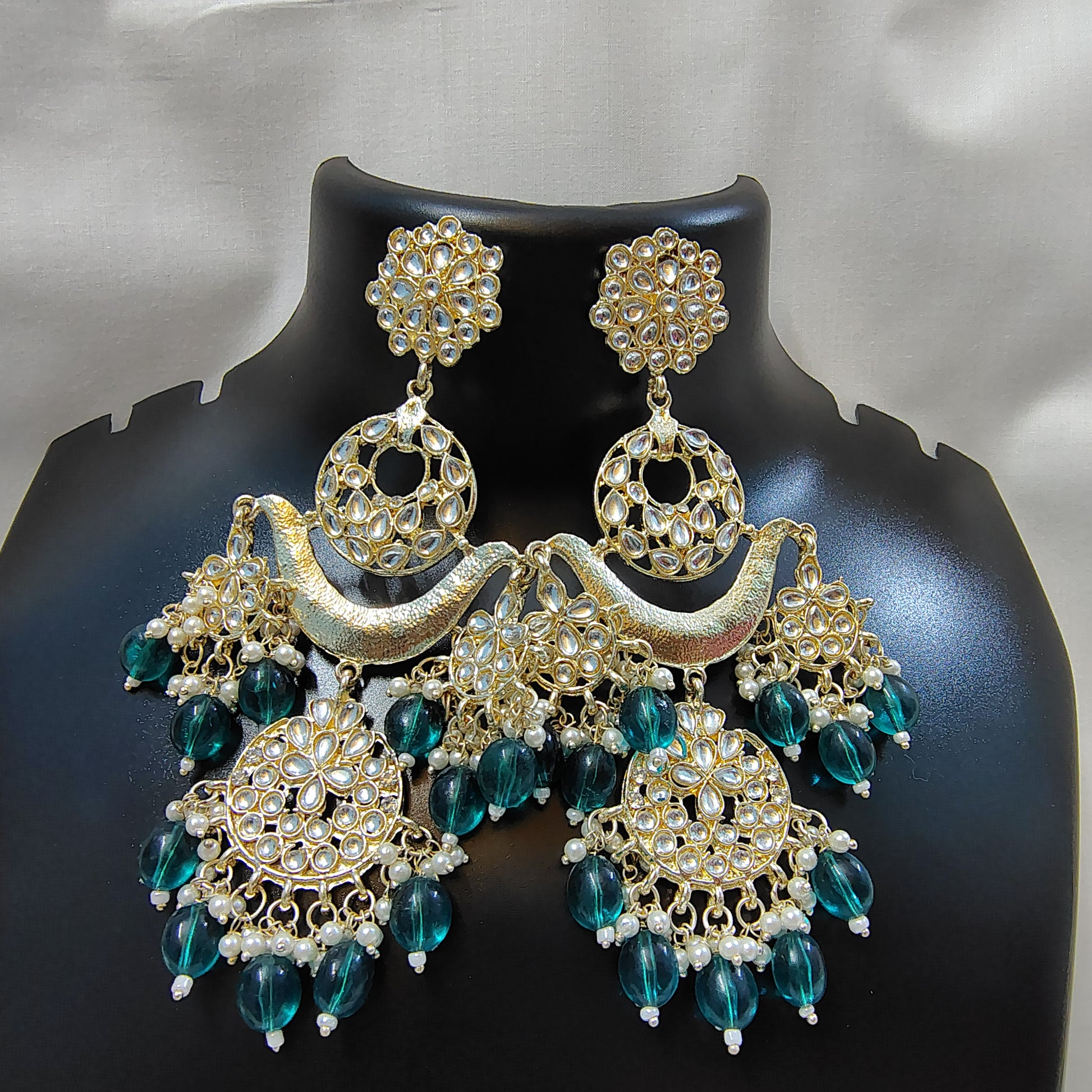 Peacock Grace Kundan Chandbalis