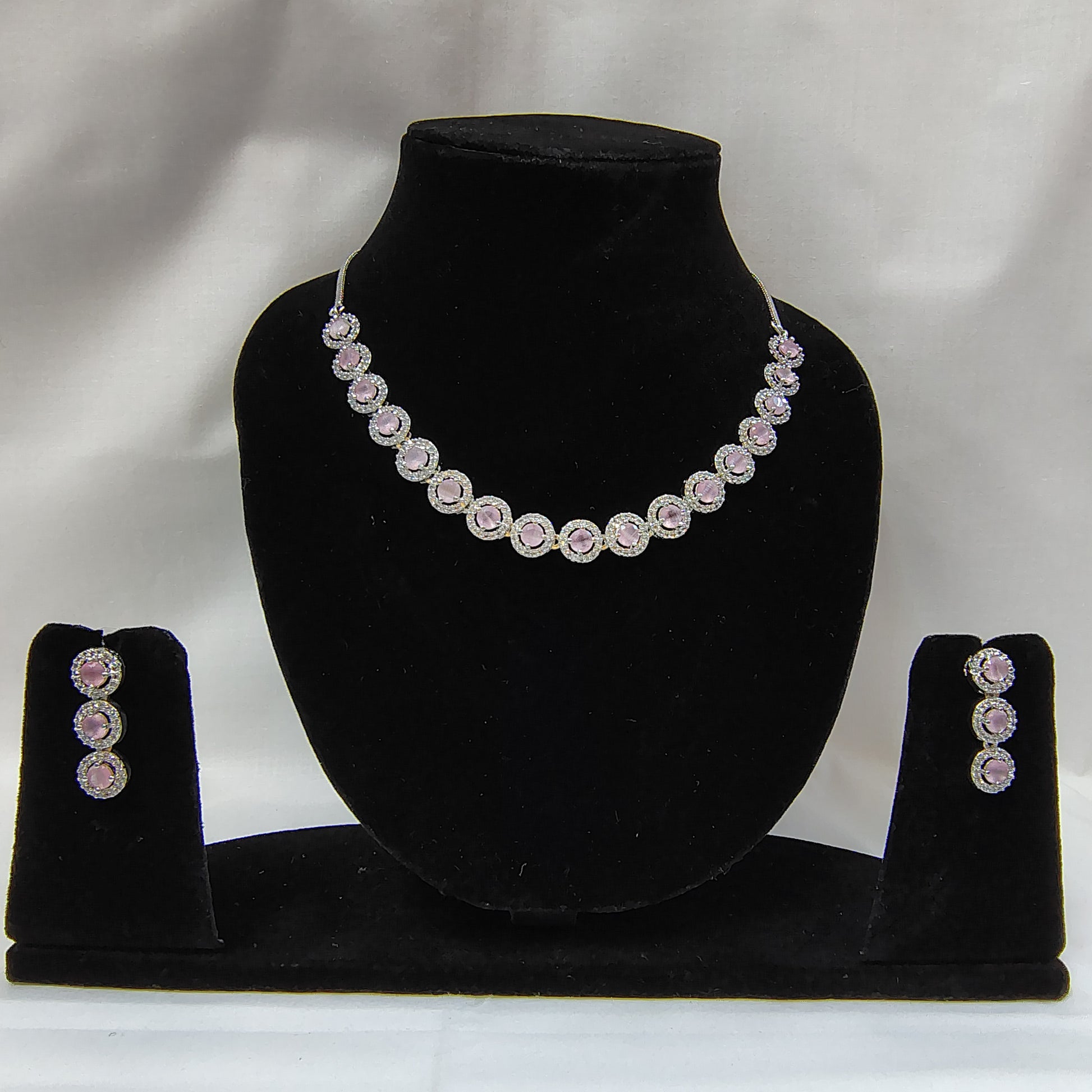Halo Gleam Round-Cut Set Baby Pink