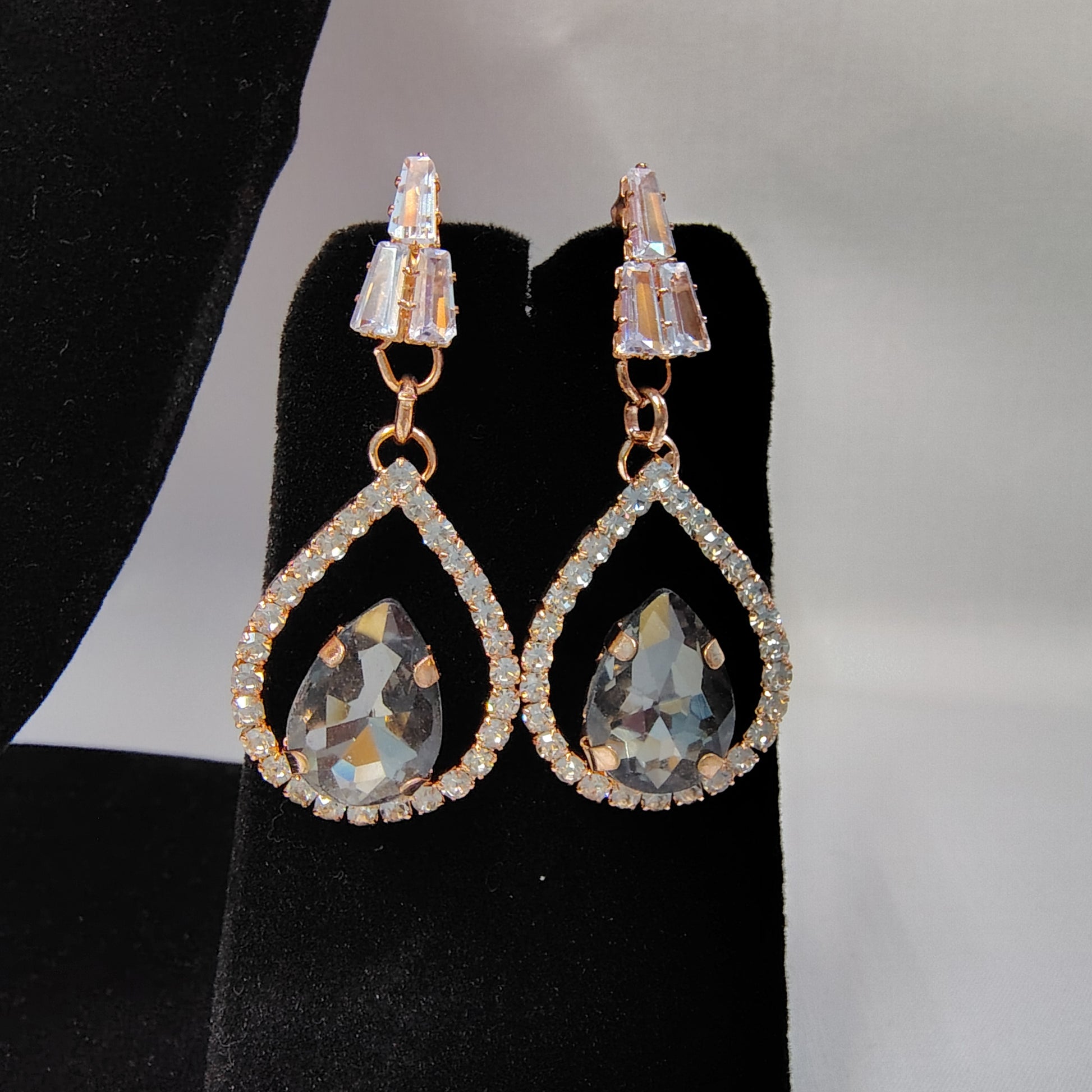Crown Teardrop Studs