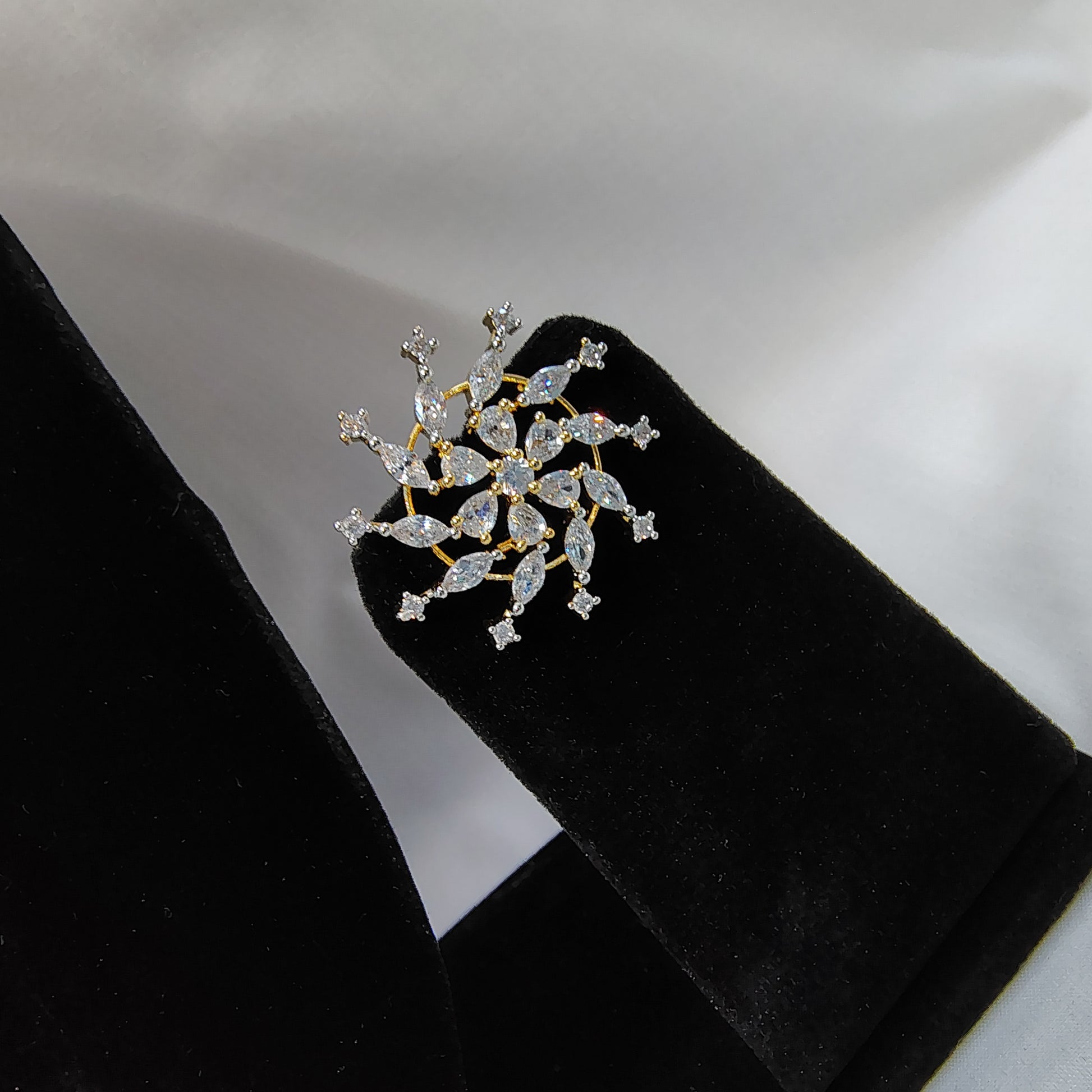 Celestia Marquise Sparkle Set - Gold