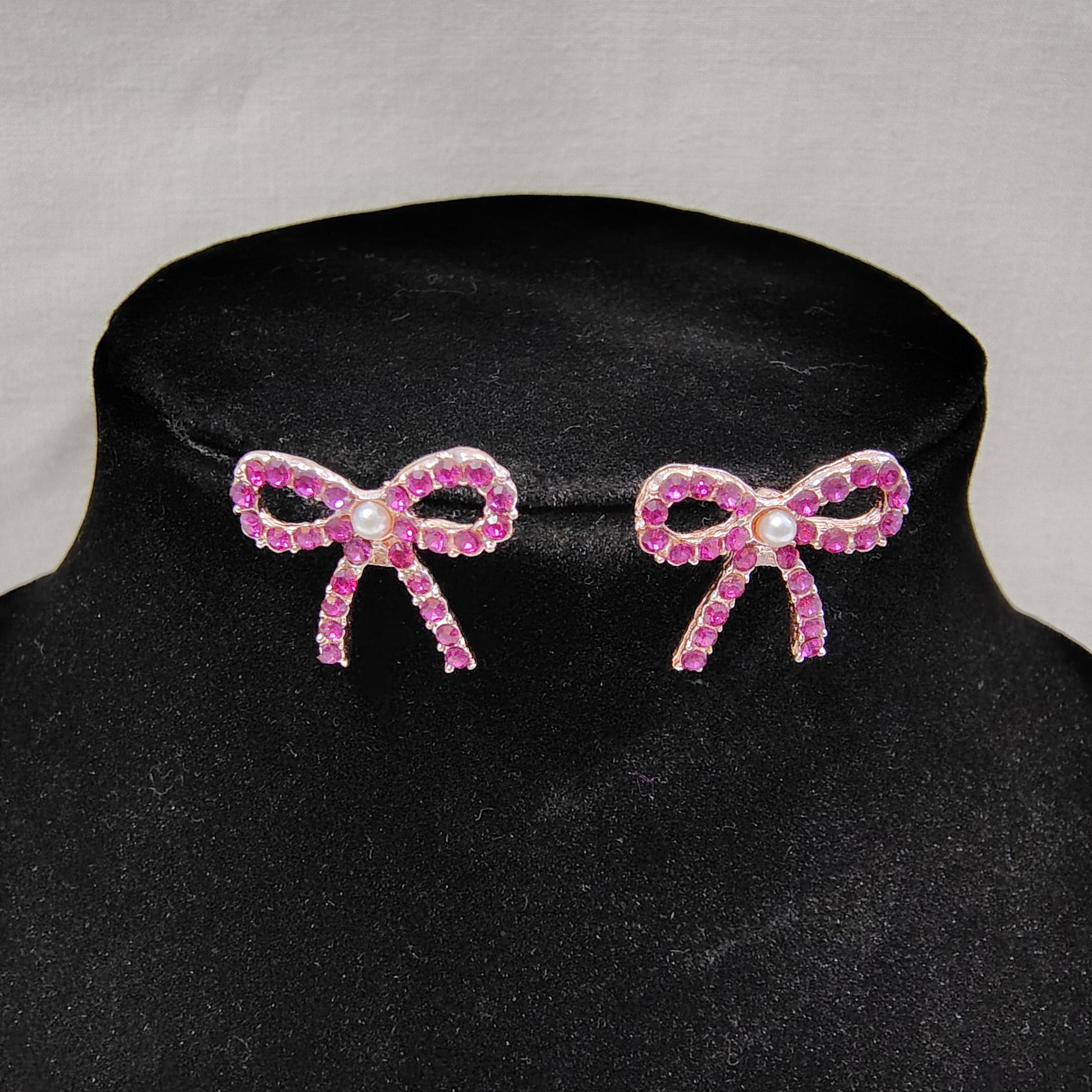 Bow Elegance Studs