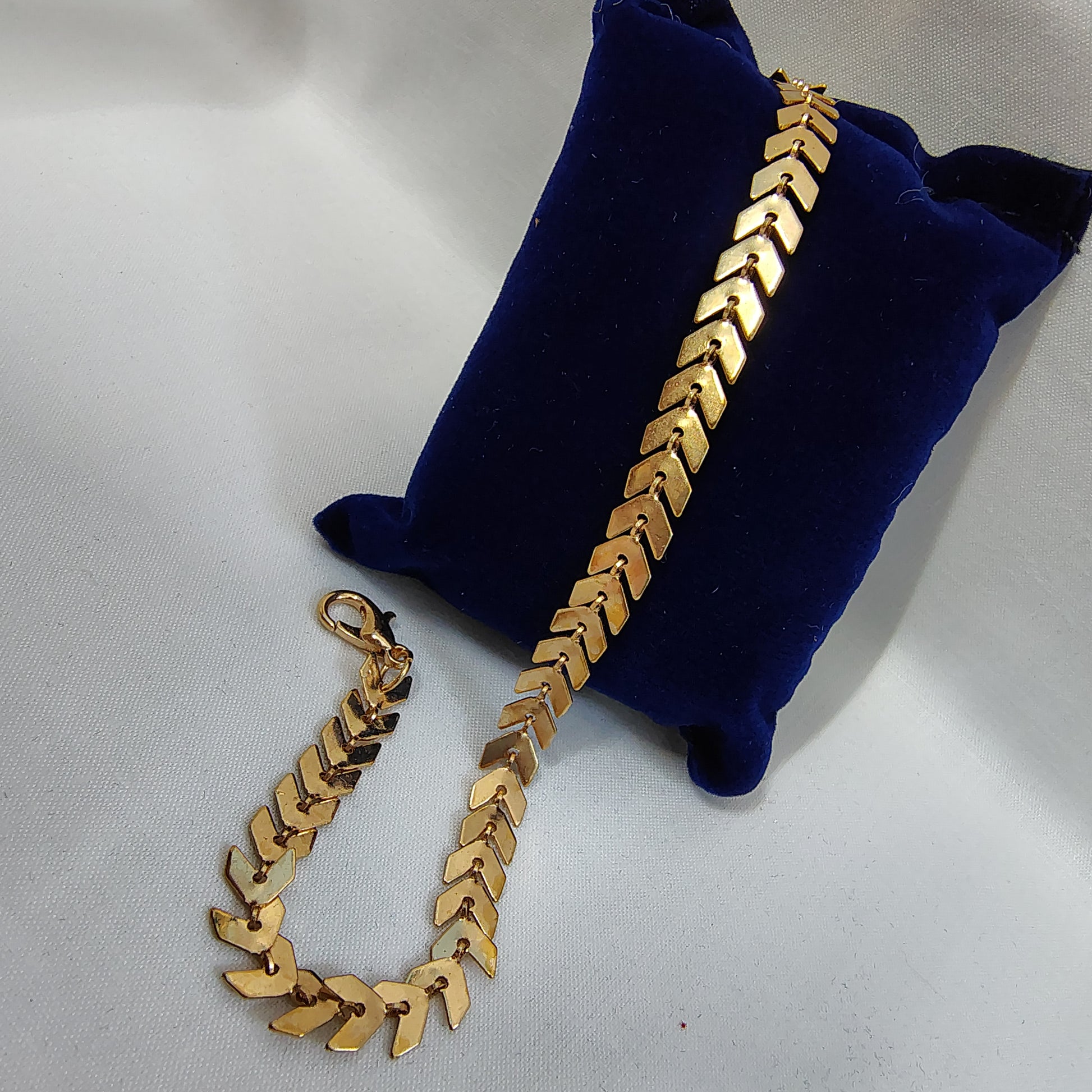 Chevron Gleam Luxe Bracelet