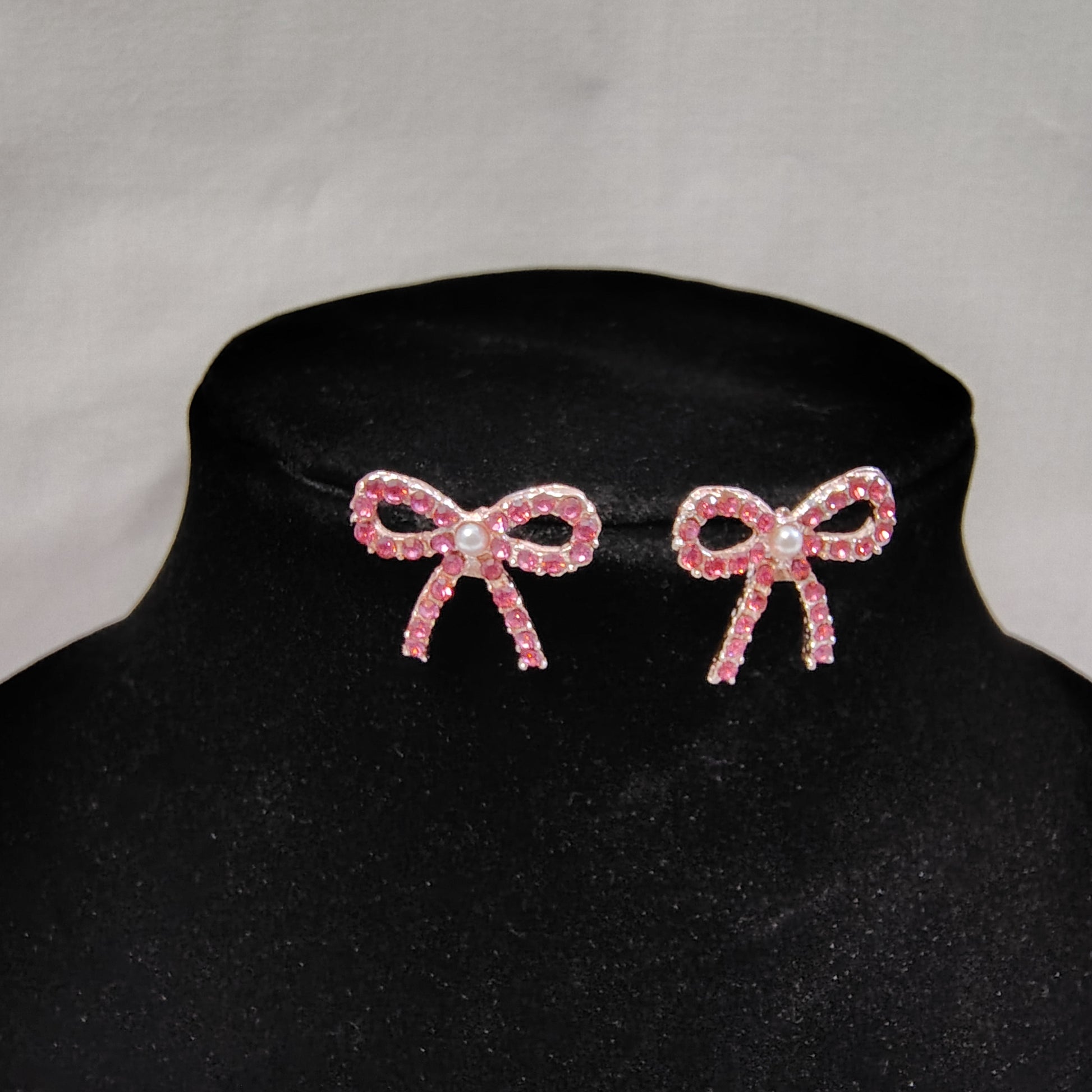 Bow Elegance Studs