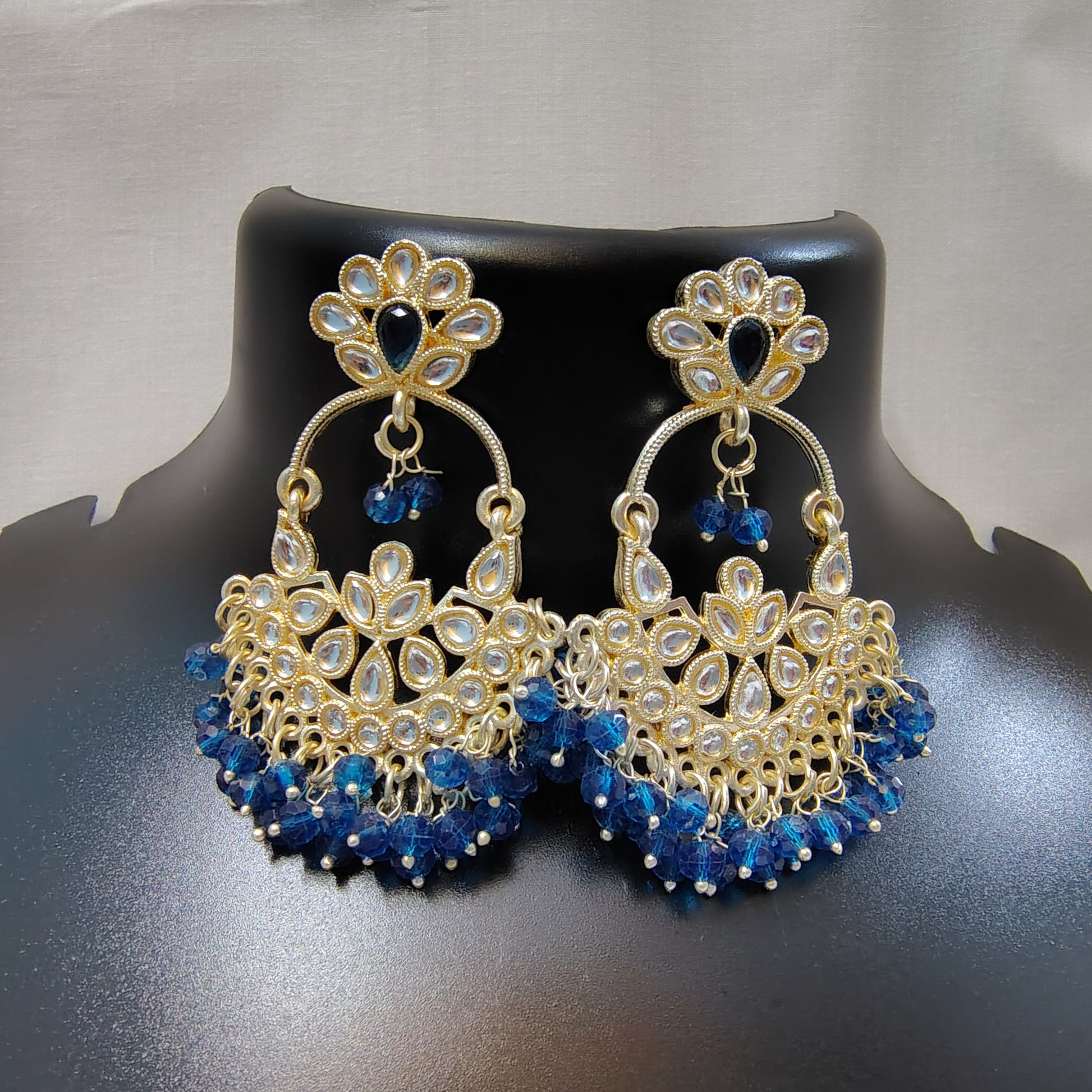 Radiance Kundan Hoops